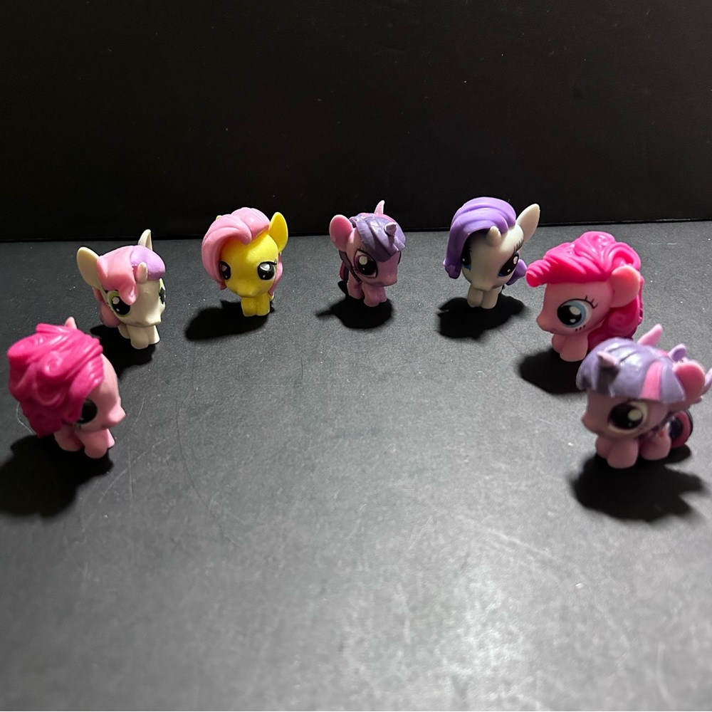 SEVEN 2- inch plastic Mash'ems My Little Pony
